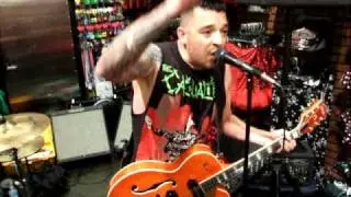 The Rocketz - Label on the Bottle - Live @ Hot Topic - 5/8/09