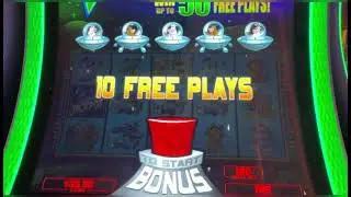 Aaron and Beth are out for revenge against the #invaders #tbtslots #slots #wendover