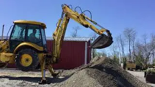 New Holland LB75B Tractor Loader Backhoe 2wd