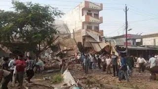 В результате взрыва в районе Джабуа штата Мадхья-Прадеш погибли 75 человек: NewspointTV