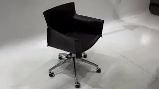 SILLA DE OFICINA ARDEA Silla de oficina de piel con ruedas y asiento elevable