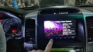 Instalación pantalla Carplay inalámbrico en Toyota Land Cruiser KDJ120