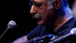 Las clases de guitarra de la señorita Cunegunda (Leo Maslíah)