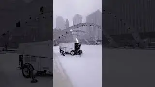 ice skating at Toronto city hall&rsquo;s Nathan Phillips Square