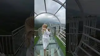 kemuning sky hills - jembatan kaca terpanjang di karanganyar jawa tengah
