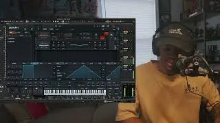 Serum Harmonic LFO Squelch Bass (Patch Tutorial)
