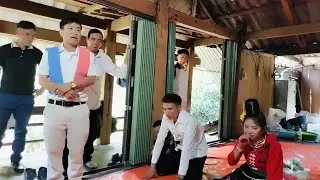 Bấu vang sìa hịp phủ tay đằm,  ai bùa trang rệt ải sứ hênh pi nọng ơi mơi pi nọng ầu cằn tọn le 