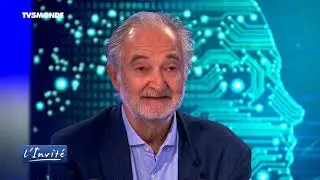 Jacques ATTALI : 