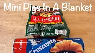 Mini Pigs in a Blanket/@AtHomewithMimiandKiki/Party Food