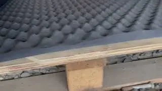 Egg foam for soundproofing.
