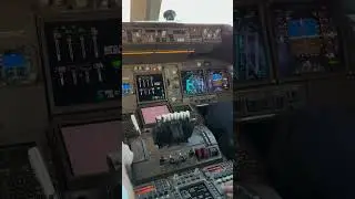 Lufthansa 747-8 arriving at the gate at Frankfurt airport #instagramaviation #ptk_vehicles #reels