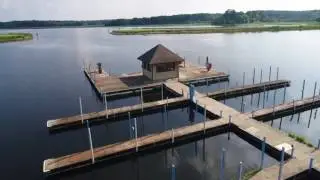 Lake Eufaula, AL  -  Lake Point Resort - HD