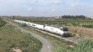 Locomotora 252 de Renfe con el Talgo (01102) saliendo de Massalfassar