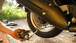 Bremsbelagwechsel Kymco Yager GT