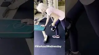 #WorkoutWednesday &bull;&nbsp;Dumbbell Rows
