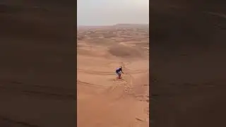 Skiing on sand Dunes |Skiing in desert |Ski in dubai #shorts #shortsviral