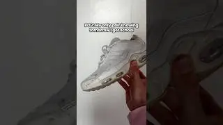 Sad Sneakerhead!😣👟  #sneakers #tonysneakers #shoereseller #nike #snkrsday #sneakerhead