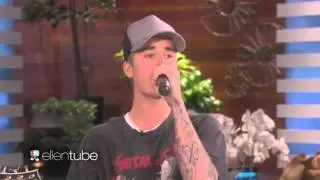 Justin Bieber singing 