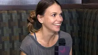 Sutton Foster Talks Bunheads Memories, Teases Younger Season 2 at ATX 2015