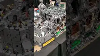 Lego Helms Deep #lordoftherings #legoconvention #battle #orcs #gandalf