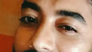 @Amit-d9p আজ একটু তারা তারি চলে এলাম আড্ডা দিতে