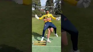 Wicketkeeping in short sleeve vs long sleeve&hellip; #cricket #englandcricket #cricketaustralia #msdhoni