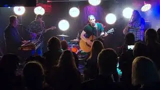 Lopeta  .  Juha Lagström