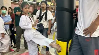 ￼ แข่งเทควันโด SPEED KICK