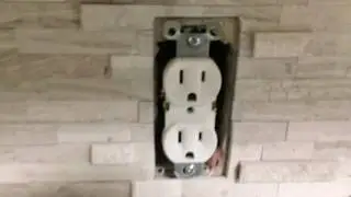 How to install kitchen counter top backsplash self adhesive ceramic Speed Tiles - Video 1