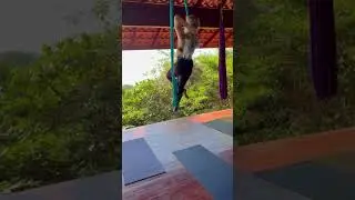 Aerial Yoga Hammock Crossback Straddle Tutorial Lindsay Nova
