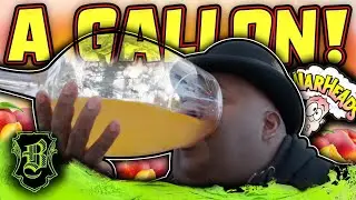 Быстро и быстро выпиваю 10 банок кисло-персиковой газировки Warheads!