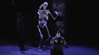 ELGIGANTE que quer&iacute;a ser peque&ntilde;o de Samarkanda Teatro.PROMOV2