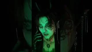 Call me? #cosplay #makeupartist #fxmakeup #vampire #scream
