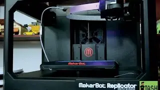 ОБЗОР 3D-принтера MakerBot 5-го поколения Replicator 2