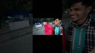 Jab dost saath ho, road bhi playground ban jata hai 😜