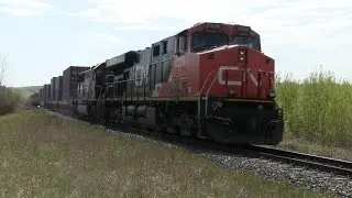 CN Train Spotting HD: CN 2228 IC 1025 & DPU CN 2202 Leads CN 111 West At Magnolia AB 7/23 5/14/15
