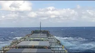 How Ship Sails in Bad Weather | Live
