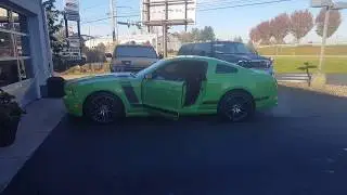 Lopey idle kicking in on the 2013 Ford Mustang Boss 302 in Gotta have it green