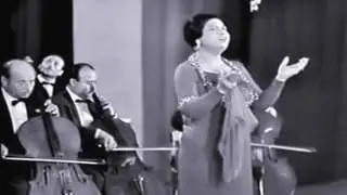 ليه نضيع عمرنا هجر وخصام .. أداء أسطوري للست وفيديو خرافي بجد