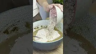 You Need to Try This Cake 🍌🍏
