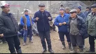 Аксы: Тургундар көчөлөрдөгү жана ооруканага берилген аттарды алып салууну талап кылышууда
