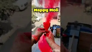 Holi Balloon Hack 🎈 | Holi Colour Smoke Bomb Idea 😱 #holi #colors #festival #diy #shorts #youtube