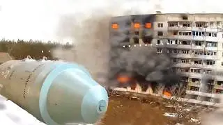 Удар бомбы ФАБ-3000 в многоэтажку с ВСУ