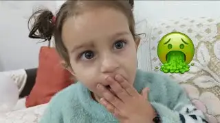 Cooking broccoli 🥦🥦 for Eva ❤️❤️😘