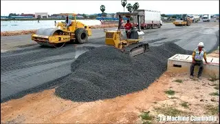 Excellent Techniques Dozer Spreading Gravel Making First Step Foundation New Road