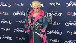 Nina West 