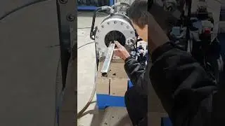 Square tube shrinking and plugging # shrinking machine