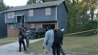2 people injured in stabbing at DeKalb County house