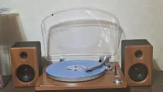 QWER 눈물참기 Special LP [Beyond the Discord]