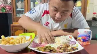 Bawngsa rep, khanghu leh tomato kan/Vawk vun kan// Smoked Buff & Climbing Wattle/Pork Skin Fry